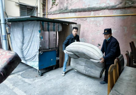 东升街道地委宿舍社区：压实物业责任 守护社区温情